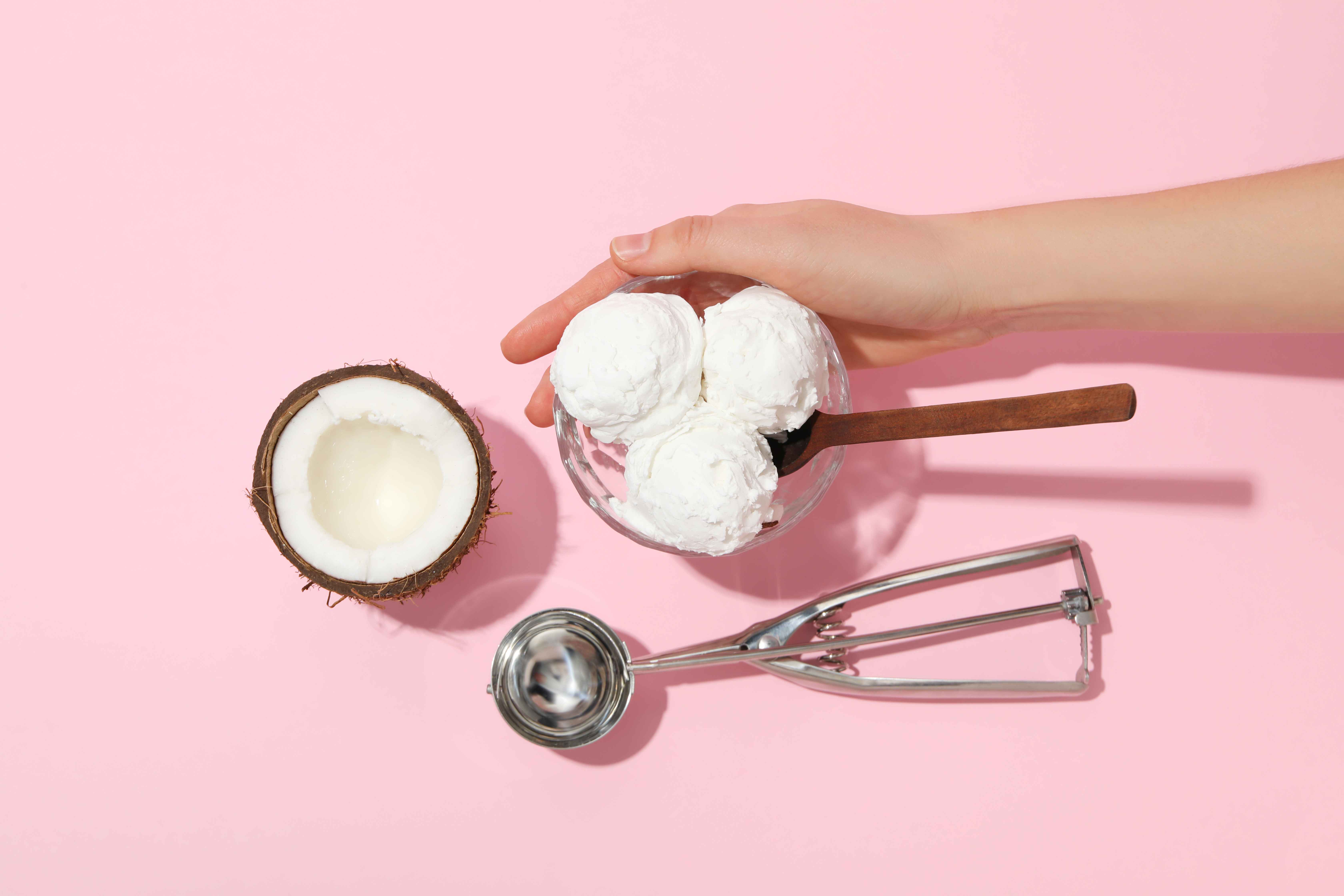 ไอศกรีมกะทิทรงเครื่อง