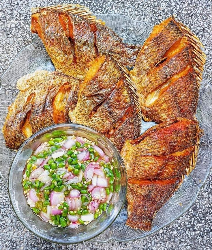 Crispy Gourami with Fish Sauce