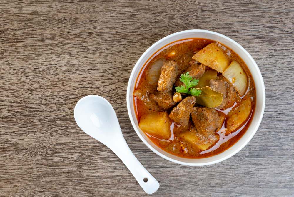 แกงมัสมั่นเนื้อ