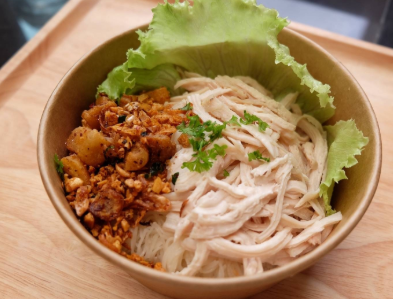 เส้นหมี่ไก่ฉีก