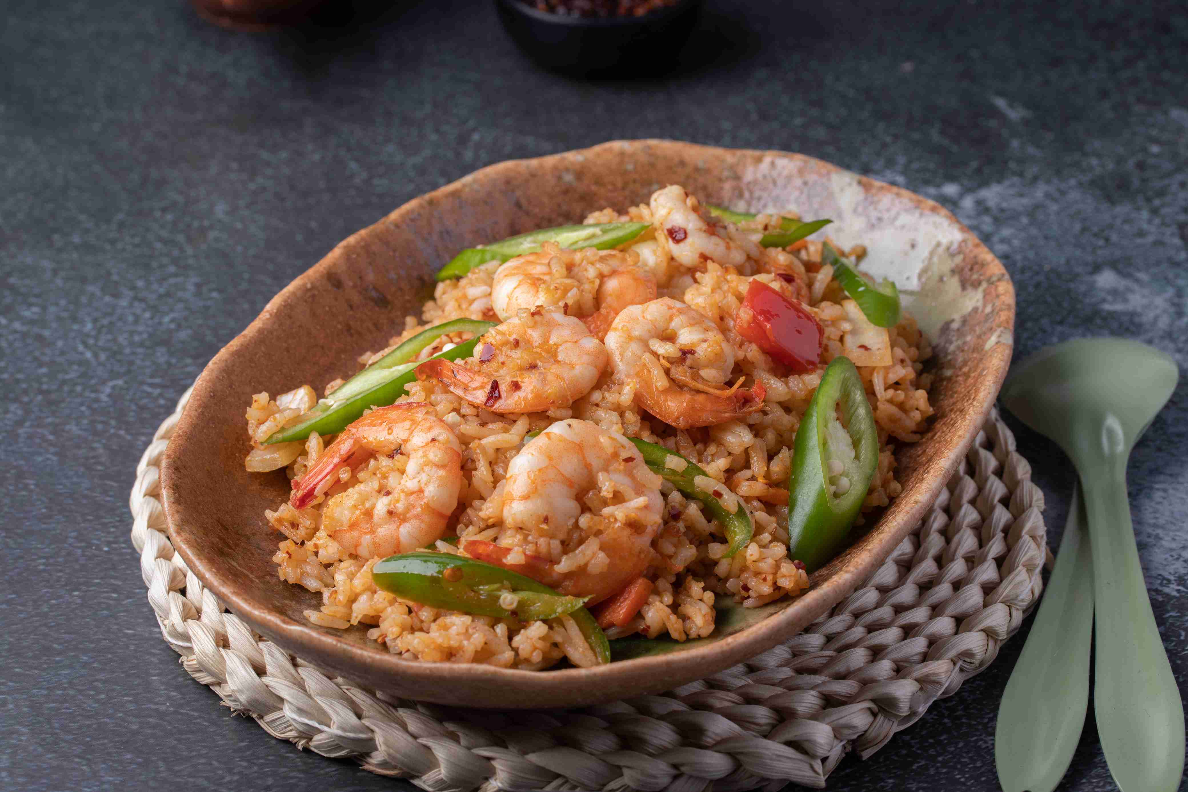 ข้าวผัดต้มยำกุ้ง